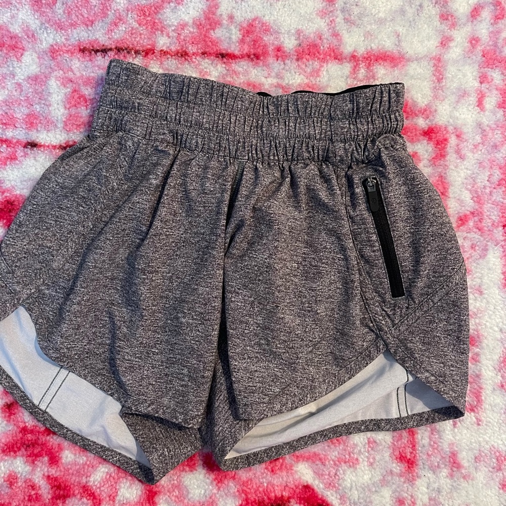 lululemon tracker shorts 4 inch